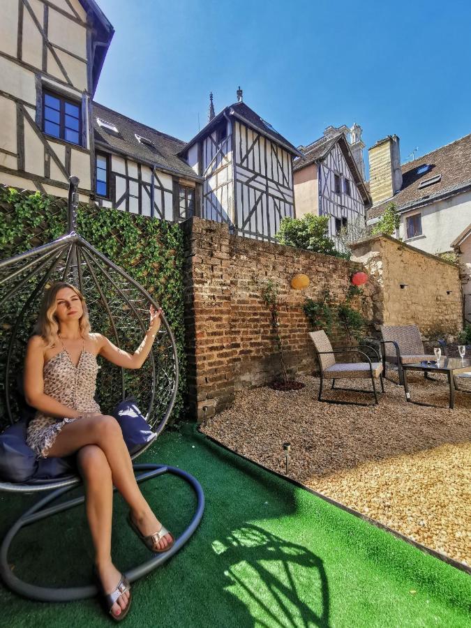 Les Cieux De La Cathedrale - Calme - Jardin - Wifi Lejlighed Troyes Eksteriør billede