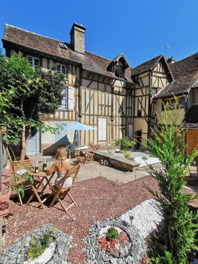 Les Cieux De La Cathedrale - Calme - Jardin - Wifi Lejlighed Troyes Eksteriør billede